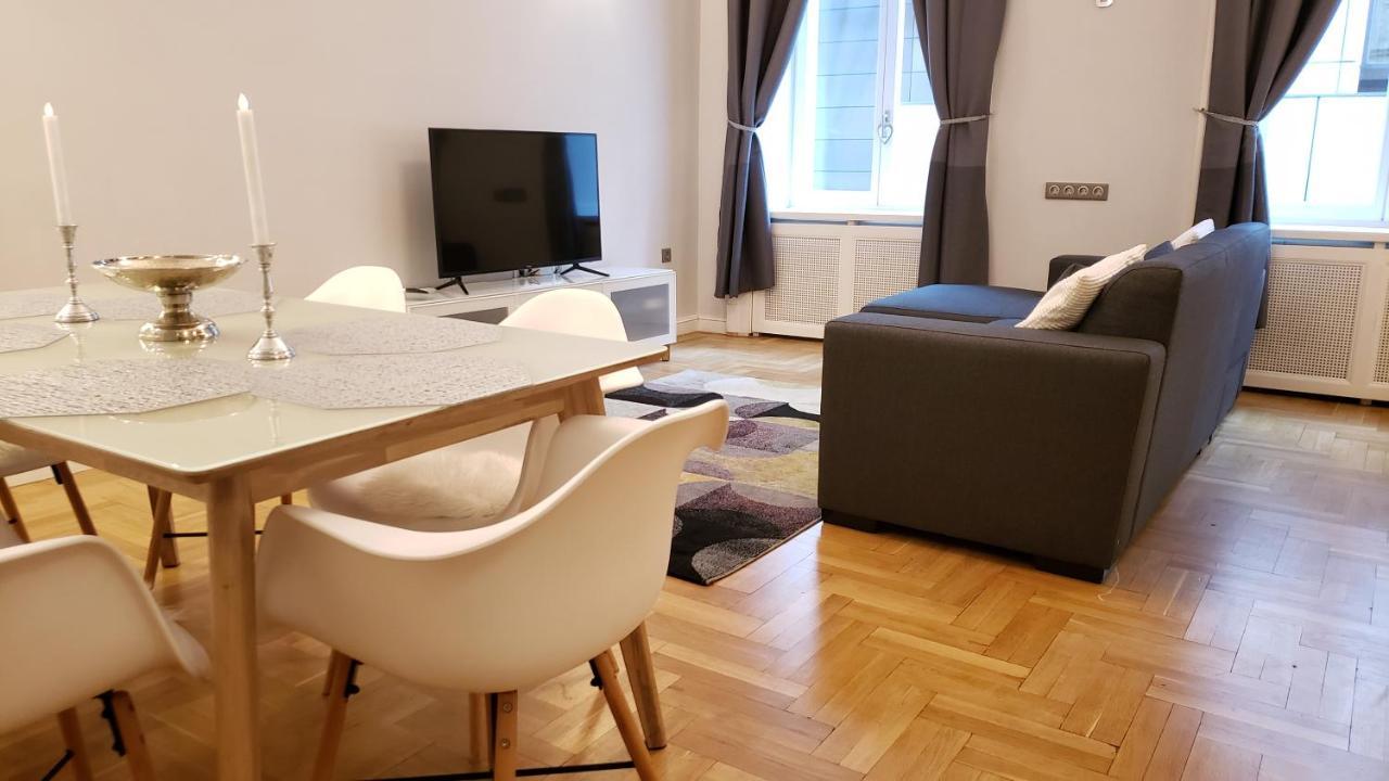 Supreme Center Apartament *